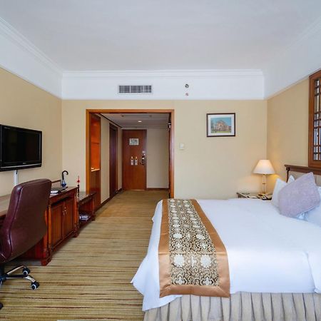 Sunshine Holiday Hotel Fuzhou Fuzhou  Extérieur photo