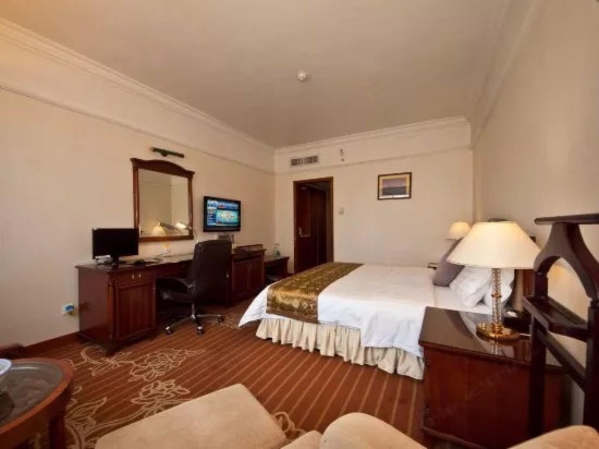 Sunshine Holiday Hotel Fuzhou Fuzhou  Extérieur photo