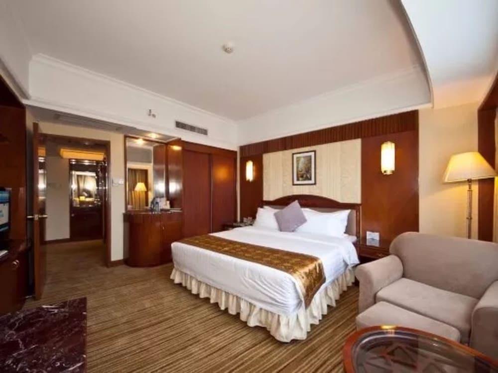 Sunshine Holiday Hotel Fuzhou Fuzhou  Extérieur photo