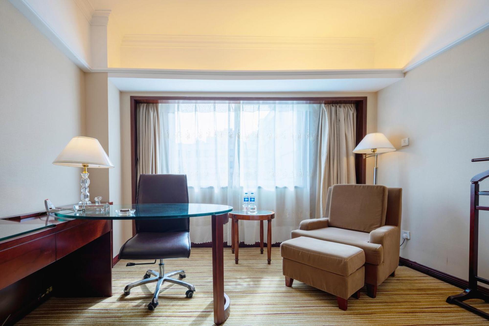 Sunshine Holiday Hotel Fuzhou Fuzhou  Extérieur photo