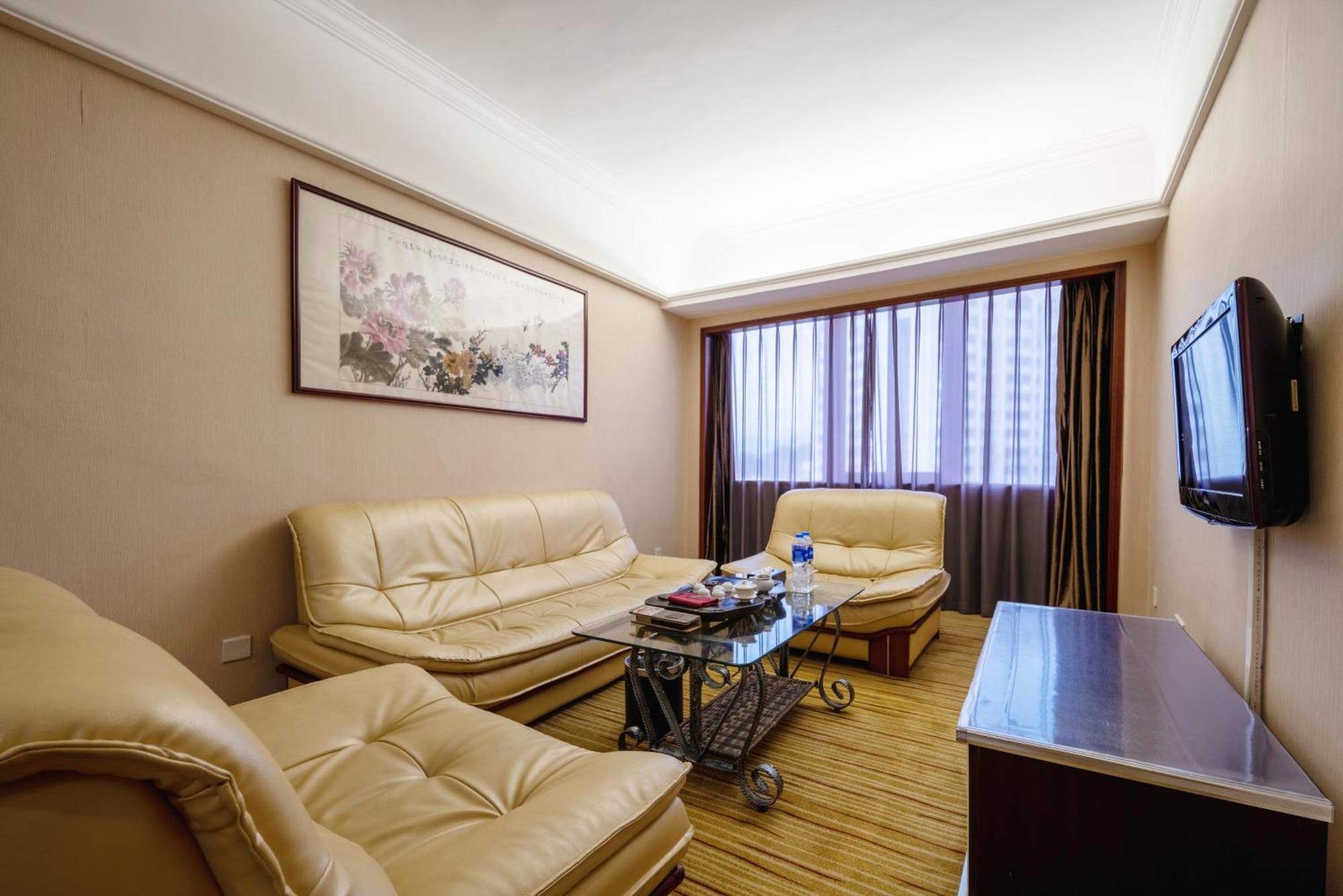 Sunshine Holiday Hotel Fuzhou Fuzhou  Extérieur photo