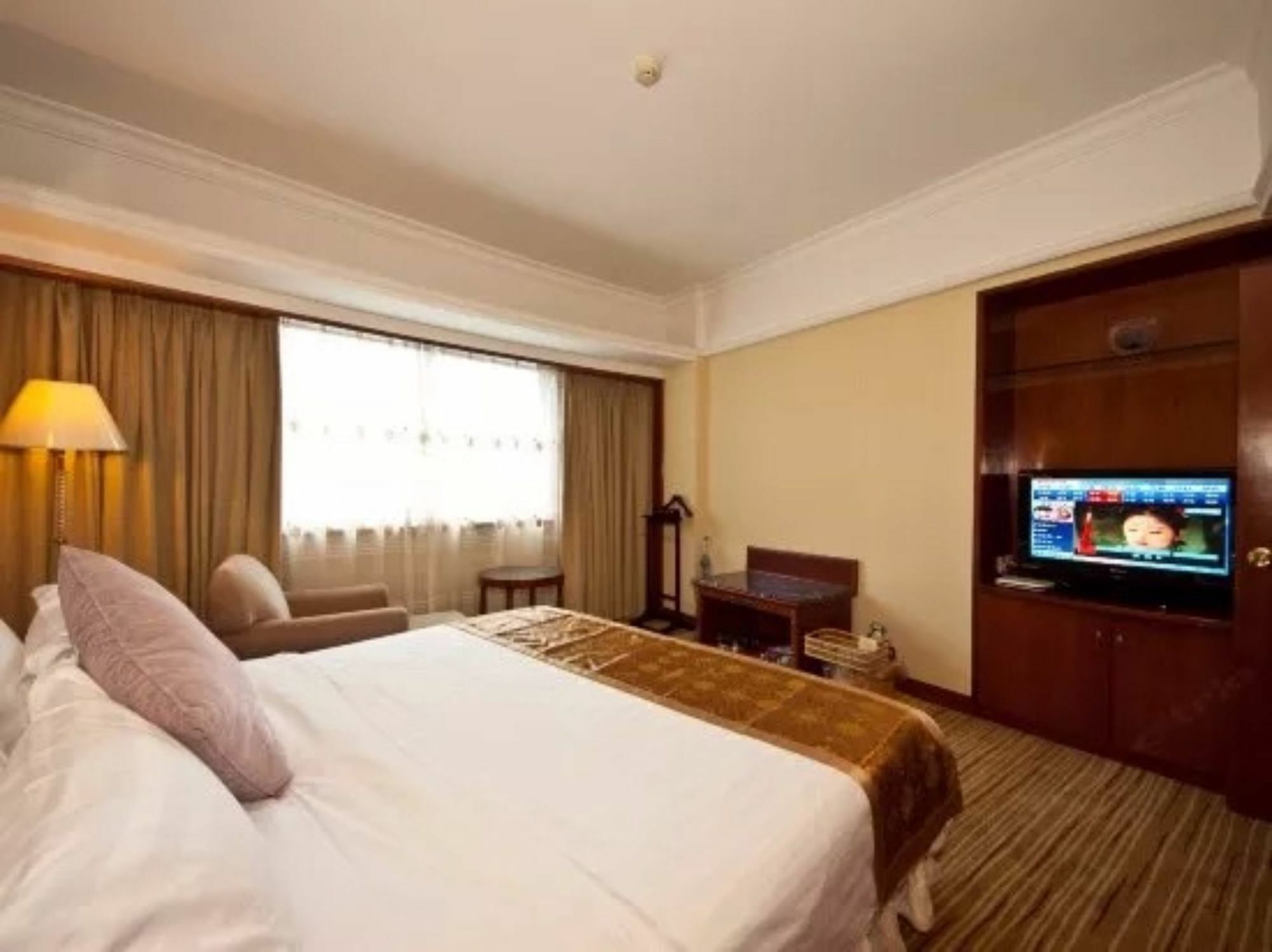 Sunshine Holiday Hotel Fuzhou Fuzhou  Extérieur photo